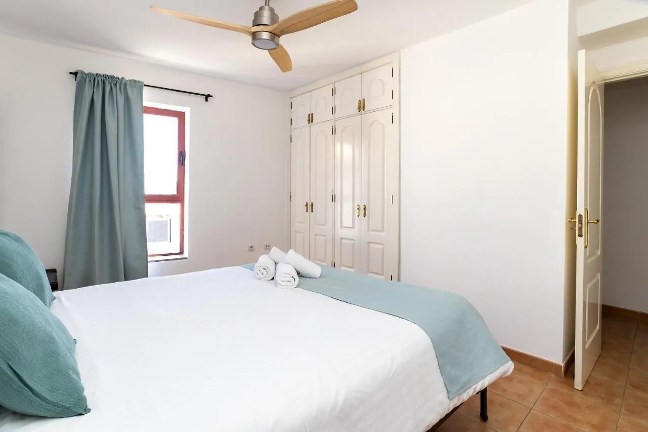 Ξενοδοχείο με διαμερίσματα Uptown Urban Apartments (Adults Only) Κοραλέχο