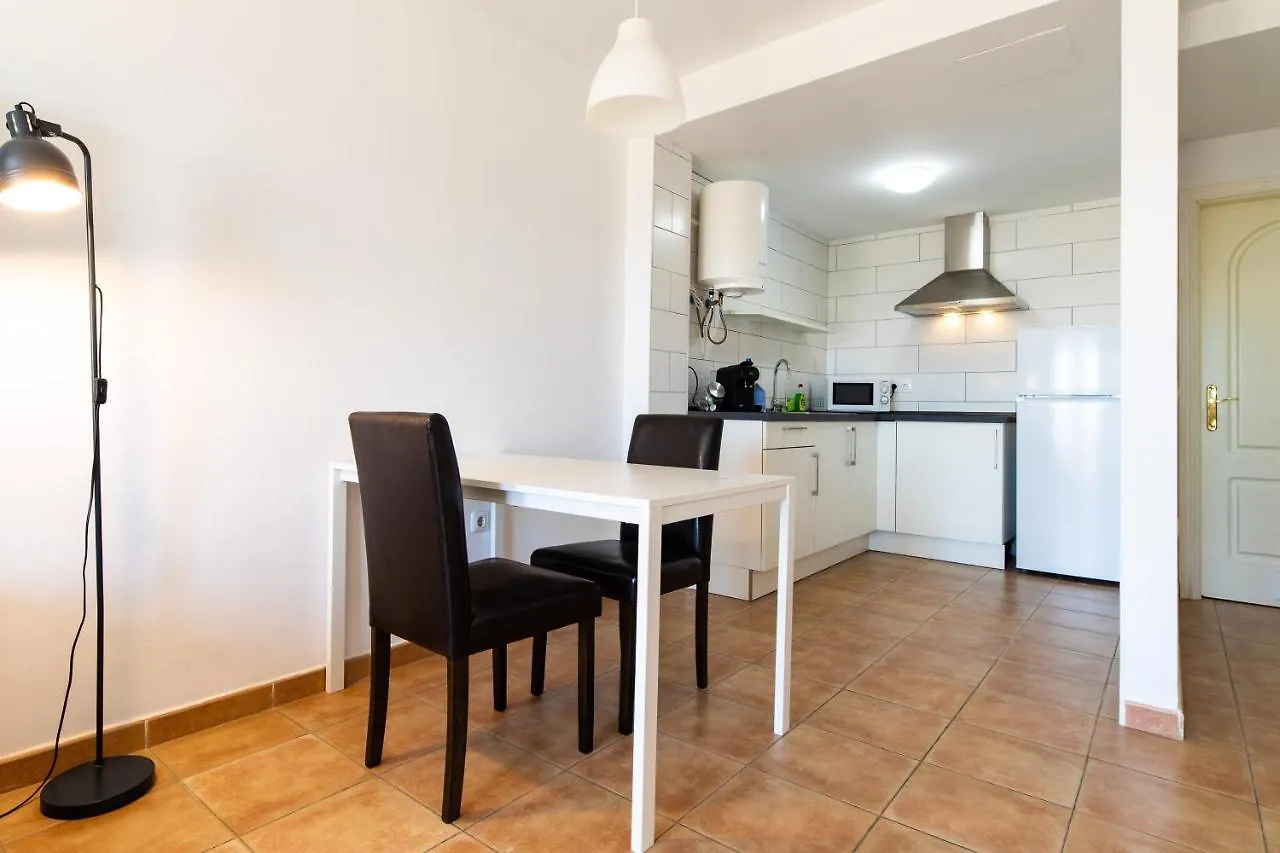 Uptown Urban Apartments (Adults Only) Κοραλέχο 0*,