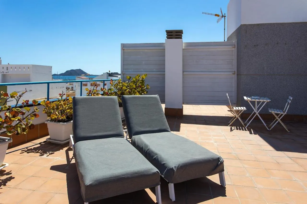 Ξενοδοχείο με διαμερίσματα Uptown Urban Apartments (Adults Only) Κοραλέχο