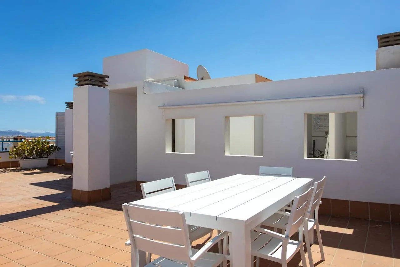 Uptown Urban Apartments (Adults Only) Κοραλέχο Ξενοδοχείο με διαμερίσματα
